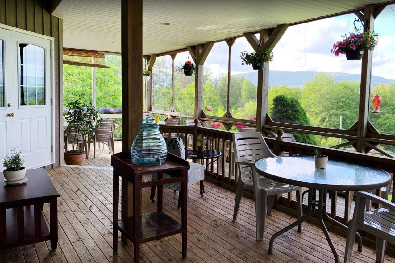 Chanterelle Inn & Cottages บัดเดค ภายนอก รูปภาพ